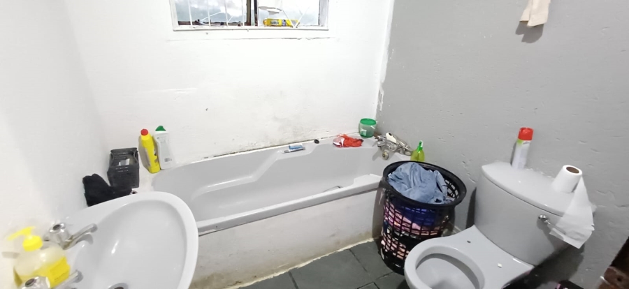 2 Bedroom Property for Sale in Mdantsane Nu 14 Eastern Cape